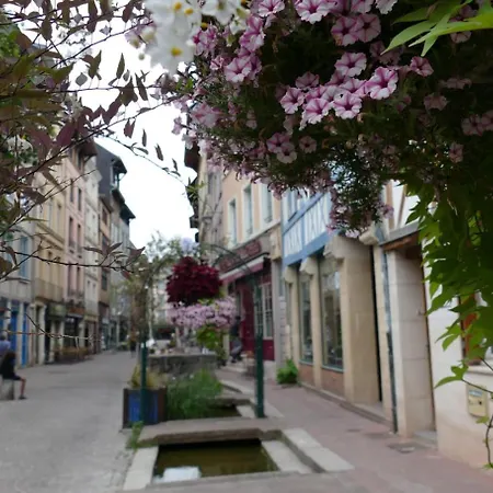 Confort En Couleurs Apartment *