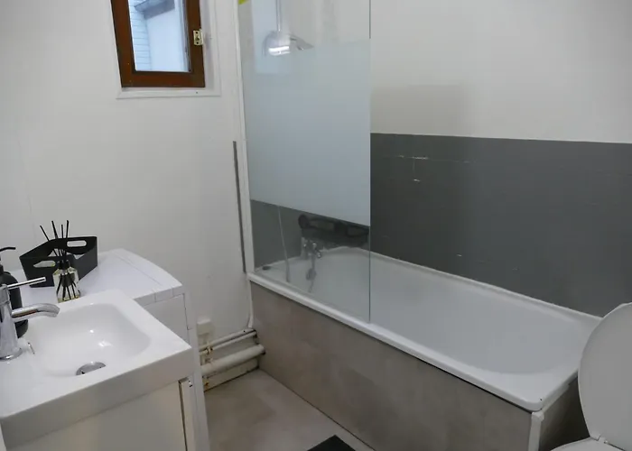 Confort En Couleurs Apartment *