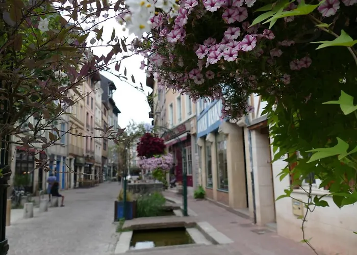 Confort En Couleurs Apartment *